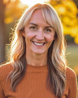 Photo of Jessica Russell, Psychiatric Nurse Practitioner, PMHNP-C, FNP-C, RN