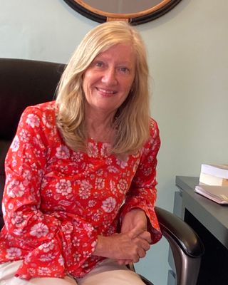 Photo of Diane Reed-Hunt, LICSW, Clinical Social Work/Therapist