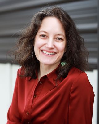 Photo of Lauren Goldstein, Clinical Social Work/Therapist, LCSW, CST