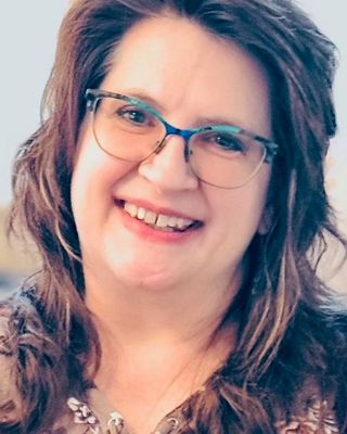 Photo of Ellie Brooks, Clinical Social Work/Therapist, MA, LSW