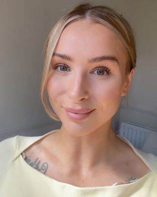Photo of Shannon Emily Sim, Counsellor, MA, MBACP