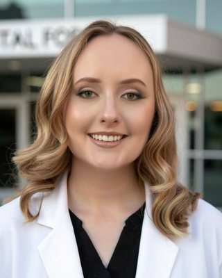 Photo of Ashley Nerusu, Psychiatric Nurse Practitioner, MSN, APRN, PMHNP