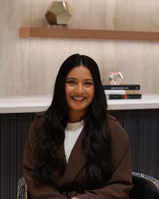 Photo of Sarah Prashad, Registered Psychotherapist, MACP