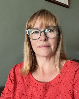 Photo of Jenny Murray-Smith, Counsellor, MBACP Accred