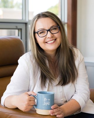 Photo of Sophia Dahan, Registered Psychotherapist, BA, MACP