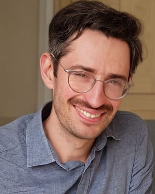 Photo of Stefan Marianski, Psychotherapist, MA, UKCP Trainee