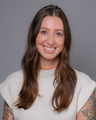 Photo of Crystal Johnson, Clinical Social Work/Therapist, LICSW