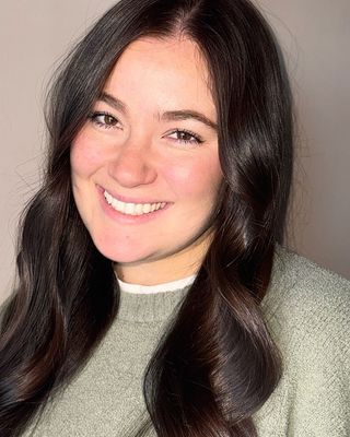 Photo of Sarah Renzi, Licensed Social Worker
