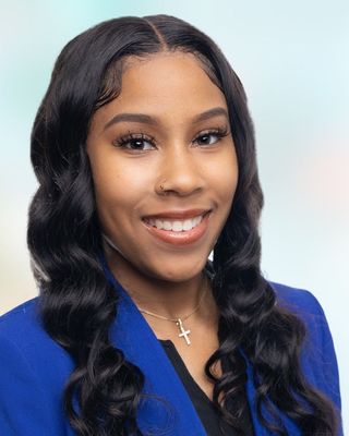 Photo of Miosha Lamar, Pre-Licensed Professional in Virginia