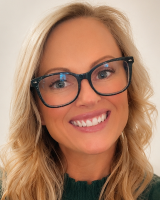 Photo of Riki Lee Clark, Psychiatric Nurse Practitioner, RN, MSN, PMHNP