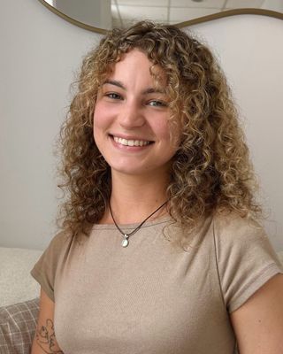 Photo of Kat Bilbija, Pre-Licensed Professional, MHC-I