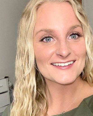 Photo of Morgan Roesler, Clinical Social Work/Therapist, LLMSW