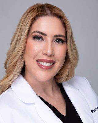 Photo of Dalia Salgado, Psychiatric Nurse Practitioner, PMHNP