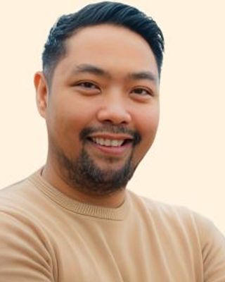 Photo of Raymark Morales, Clinical Social Work/Therapist, MSW, LICSW