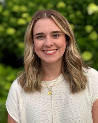 Photo of Kirsten Shriver, Licensed Mental Health Counselor, LMHC