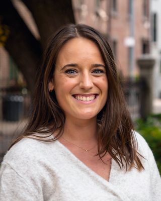 Photo of Alexandra Selnick, Clinical Social Work/Therapist, LCSW