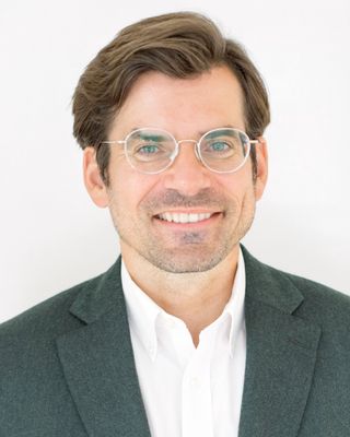Photo of Dr. Quinn Miller-Bedell, Psychiatrist, MD