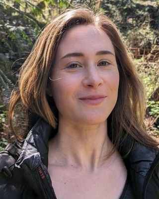 Photo of Lauren Hisada, Licensed Professional Counselor, LPC, HTR