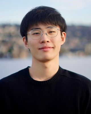 Photo of Oliver Wang, Pre-Licensed Professional, BS