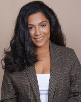 Photo of Sharetta Janae DeLuca, Clinical Social Work/Therapist, MSW, LSW