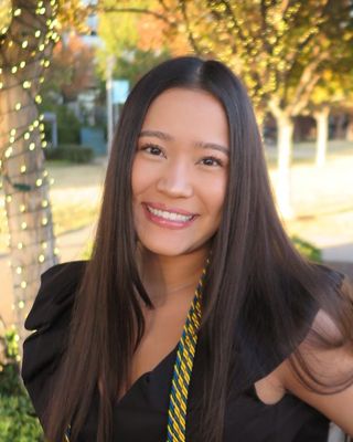Photo of Mia Chong, Licensed Professional Counselor, MS, LPC-A