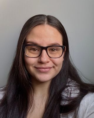 Photo of Ashley Ajasin, Pre-Licensed Professional, MACP(C), HBA