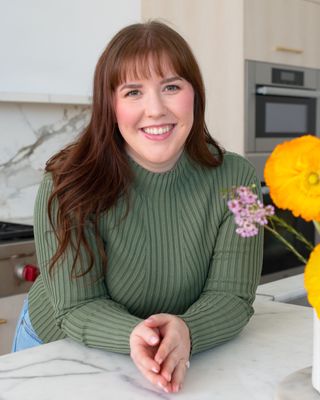 Photo of Samantha Willette, Registered Psychotherapist (Qualifying), MA, BA