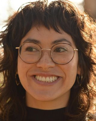 Photo of Zoë Wong-Weissman, Pre-Licensed Professional, MA, MFT