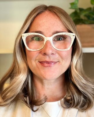 Photo of Eva Van Horn, Marriage & Family Therapist, LMFT