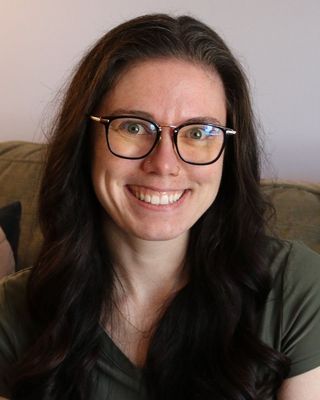 Photo of Kelli Carlson, Licensed Mental Health Counselor, tLMHC