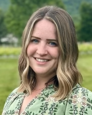 Photo of Lindsey Johnson, Clinical Social Work/Therapist, LCSW
