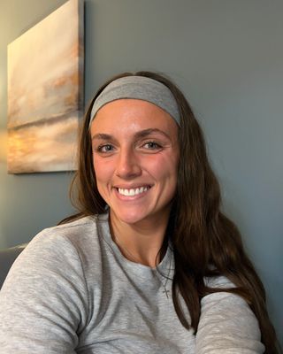 Photo of Kenzie Barrett, Pre-Licensed Professional, Intern