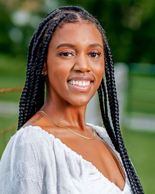 Photo of Xerces Lewis, Counselor in Danville, KY