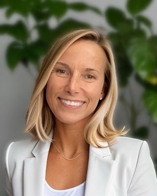 Photo of Liz Sullivan, Licensed Professional Counselor, LPC, LMHC, MEd, YRT