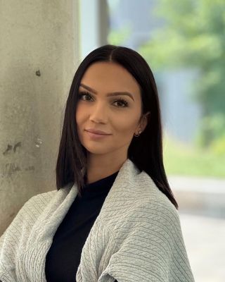 Photo of Karla Levy, Pre-Licensed Professional