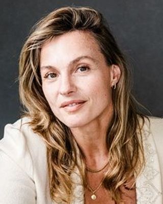 Photo of Ashley Parsons - Ashley Parsons Therapy, Registered Psychotherapist, MA, RP, RYT