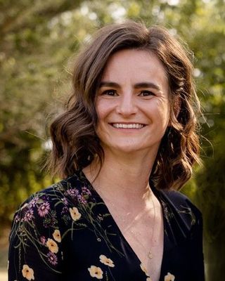 Photo of Rachael Jacobs, MA, MFTC, LPCC