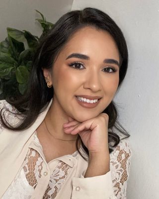 Photo of Stephanie Mendoza, Psychologist
