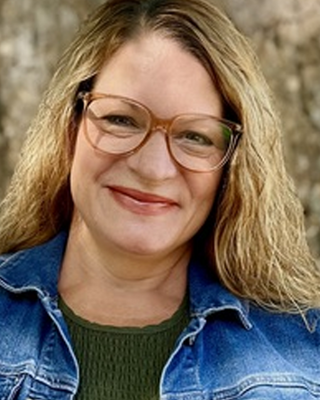 Photo of Erin Donofrio, Clinical Social Work/Therapist