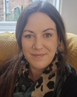 Photo of Chloe Marshall, Counsellor, MBACP
