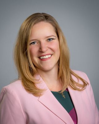 Photo of Dr. Ashley Mabry, Psychiatric Nurse Practitioner, DNP, ARNP, PMHNPBC