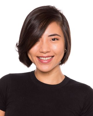 Photo of Nia Tran, Pre-Licensed Professional, LMSW