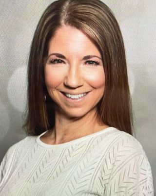 Photo of Stacie Capozzi, Counselor, LMHC, BC-TMH