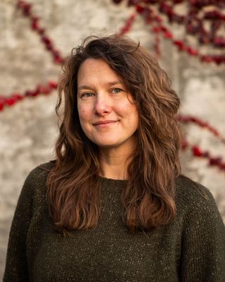 Photo of Caitlin MacKintosh, Marriage & Family Therapist, MA, LMFT