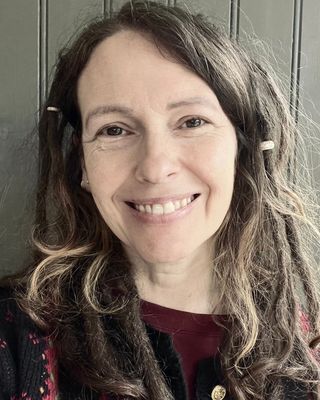 Photo of Trina Hobson, Psychotherapist, MSc, HCPC-Art Therap.