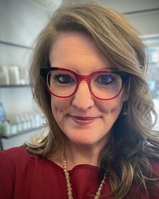 Photo of Kelly Lynn LaRowe, Drug & Alcohol Counselor in Hendersonville, NC