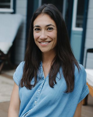 Photo of Yesmeen Mikhail, Marriage & Family Therapist Associate, AMFT, CCTP II