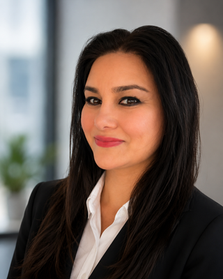Photo of Nilofar Naderi, Clinical Social Work/Therapist, LCSW