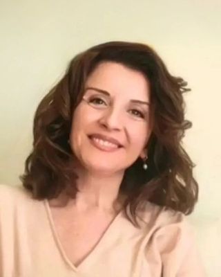 Photo of Dr. Yesim Keskin, Marriage & Family Therapist, PhD, LMFT, EMDR