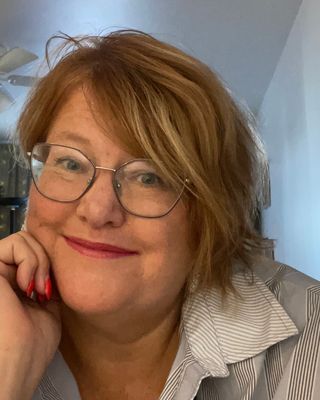 Photo of Claire Silvester, Registered Psychotherapist, BSc, MSc, RP, CHRE